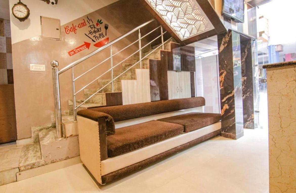 The For You Hotel & Restaurant Rishikesh Exterior photo