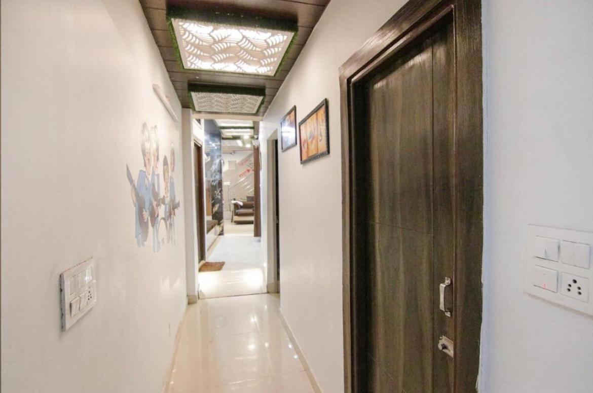 The For You Hotel & Restaurant Rishikesh Exterior photo