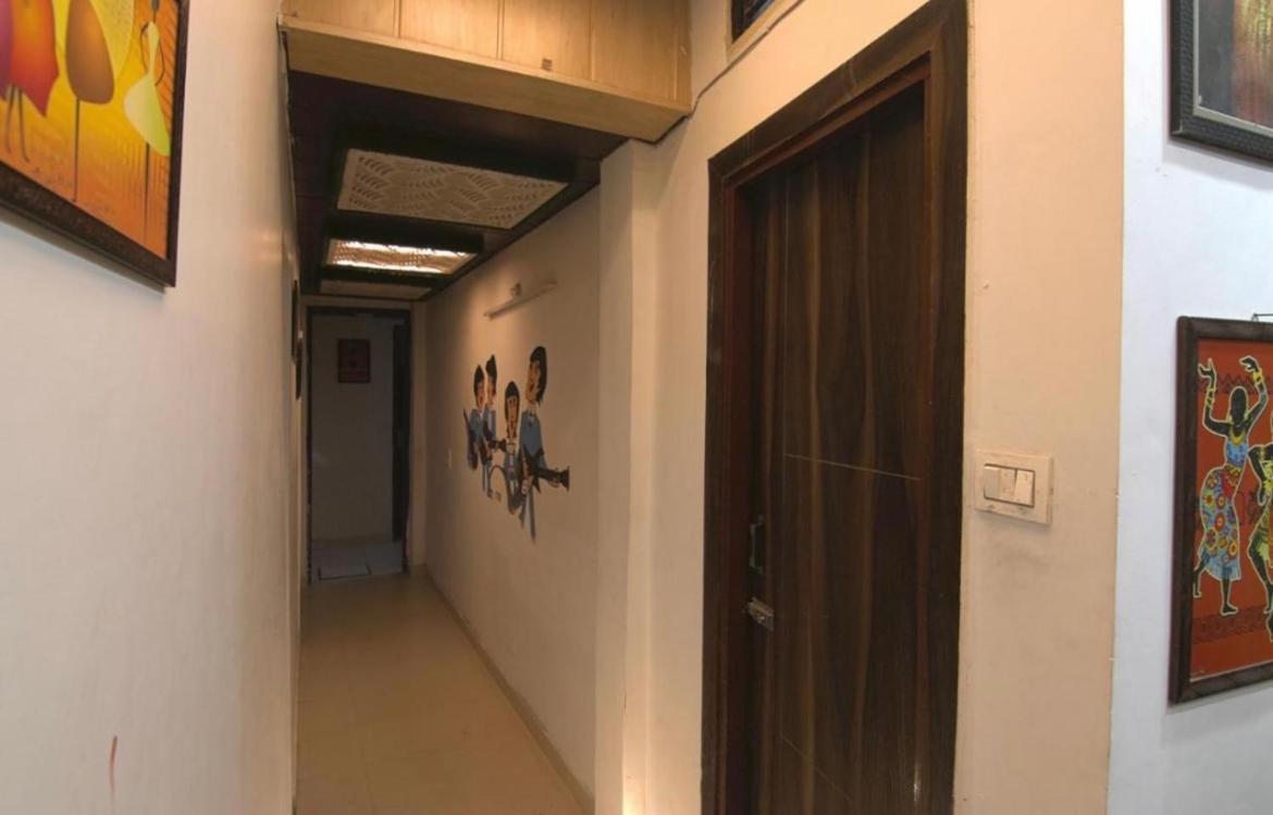 The For You Hotel & Restaurant Rishikesh Exterior photo